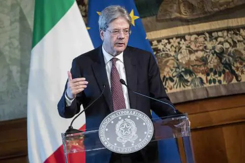 Anche Gentiloni fa promesse ma chiude gli occhi sull'Iva