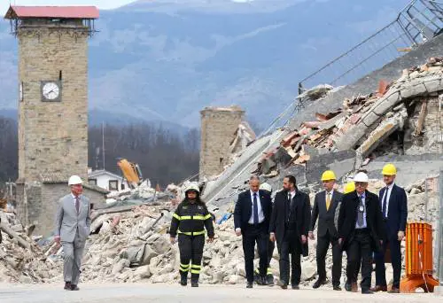 Amatrice come L'Aquila: il boss della coop ride sull'affare ricostruzione