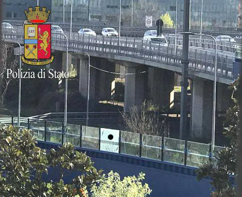 Spaccio "drive-in" sulla tangenziale