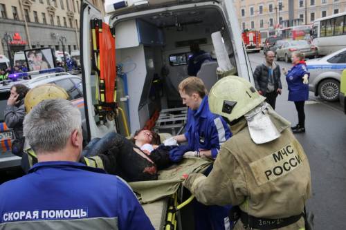 "Le persone erano mutilate e sanguinanti". Così l'ordigno ha devastato la metro