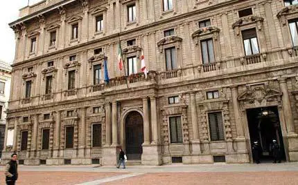Salute mentale, Palazzo Marino si tinge di blu
