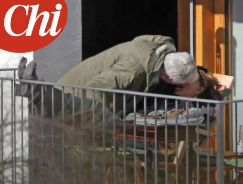 La vedova di Mike Bongiorno pizzicata con un cavaliere misterioso