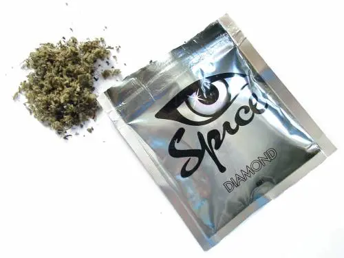 Arriva Spice, la droga che trasforma in statue