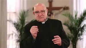 Abusò dei seminaristi, don Carlos Buela si nasconde a Genova