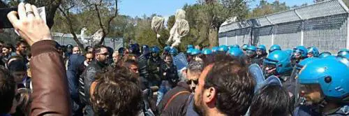 No Tap contro No Tav: scontro nella galassia antagonista