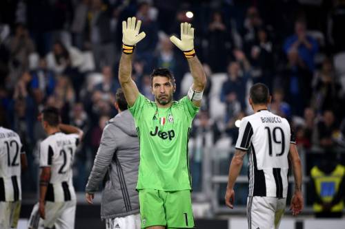 Presenze in Serie A: Buffon al secondo posto e mette nel mirino Maldini