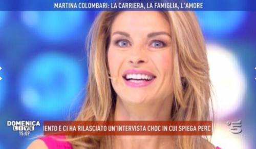 Domenica Live, Martina Colombari: "Così ho scoperto di essere incinta"