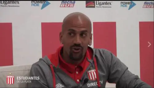 Veron torna in campo in Copa Libertadores