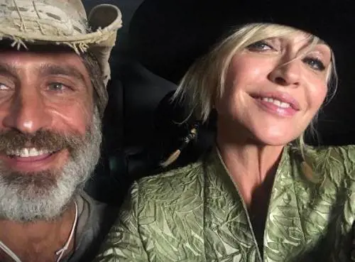 Paola Barale rivela: "Io con Raz? Non più. Si vede che non lo conoscete"