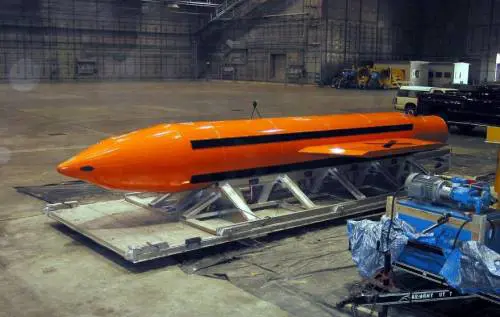 I dettagli della GBU-43, la madre di tutte le bombe