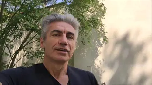 Luciano Ligabue rassicura i suoi fan: "Sto bene, la voce c'è"