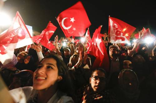 Turchia, l'Osce boccia il referendum. L'Austria: "Stop all'ingresso nell'Ue"