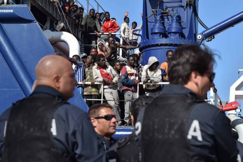 Ecatombe nel Mediterraneo: in due naufragi 200 vittime