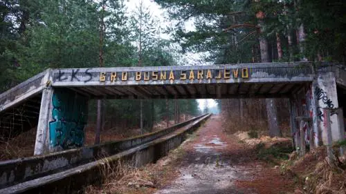 Cosa rimane della Sarajevo olimpica?