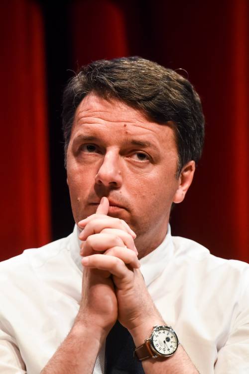 La scomunica di Renzi: "Radiare dalla politica chi dice no ai vaccini"