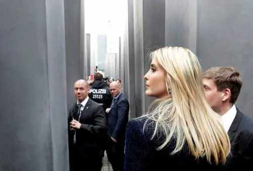 Ivanka al Memoriale per le vittime dell'Olocausto