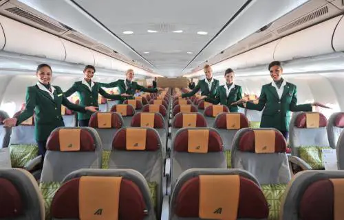 Le memorie dorate di una ex hostess: "Quella spiaggia privata nel resort di Caracas"