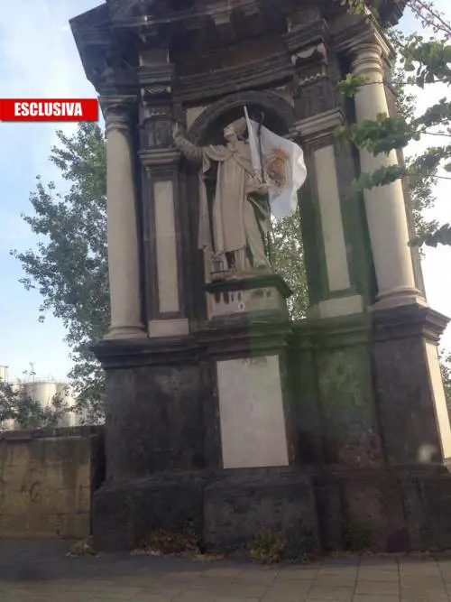 Se San Gennaro diventa icona neoborbonica