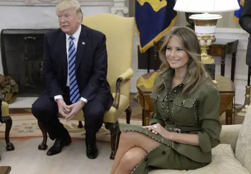Il nuovo look della first lady Melania