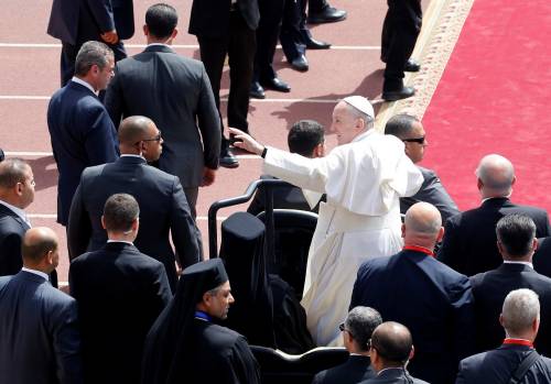 "C'è stato uno spezzare il pane tra il Papa e l'imam"