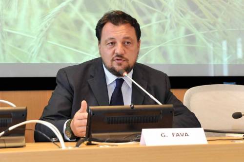 Fava, il leghista ribelle che non tifa Le Pen. "Vuole abolire le regioni, folle stare con lei"