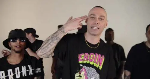Fabri Fibra: "La mia paura è continuare a vivere con la dipendenza dalla marijuana"