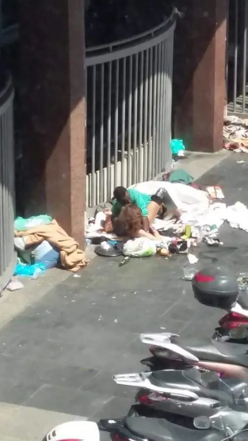 foto da Roma fa schifo