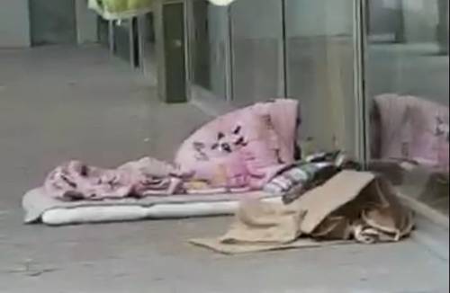 Sesso in corso Garibaldi Centro ostaggio del degrado