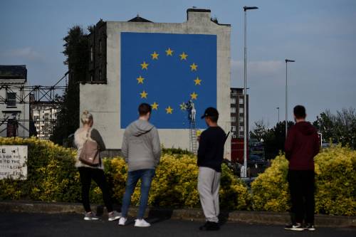 Bruxelles prepara i tagli: dopo l'uscita di Londra buco da 11 miliardi l'anno