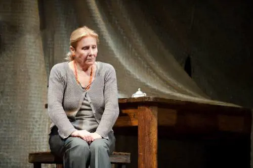 Giulia Lazzarini: "Due show per non scordare il passato"