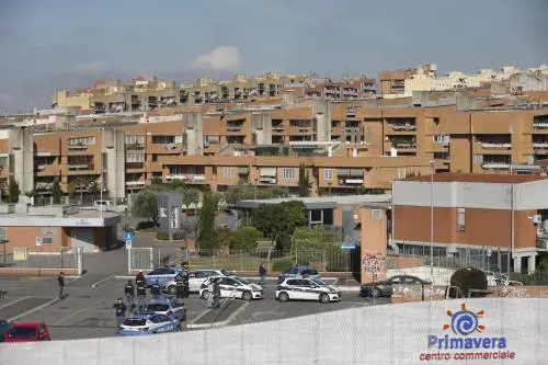 Roma, fiamme in camper di rom: morte tre sorelle