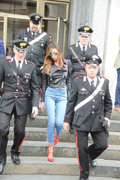Processo Corona, il Codacons contro Belen: "Perché 4 agenti di scorta?"