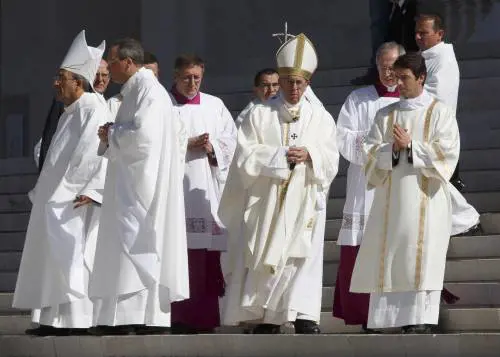 Fatima, Francisco e Giacinta sono santi
