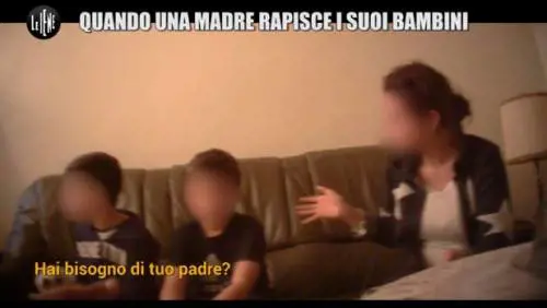Quando una madre ruba i figli: plagio e conversione all'islam