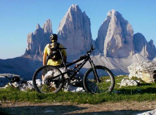 Trentino, vacanza per sport in sella alla mountain bike