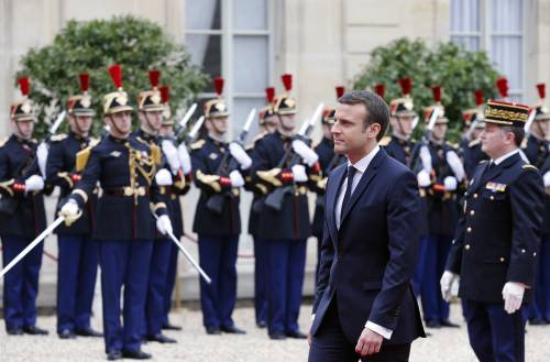 Passaggio di consegne tra Hollande e Macron