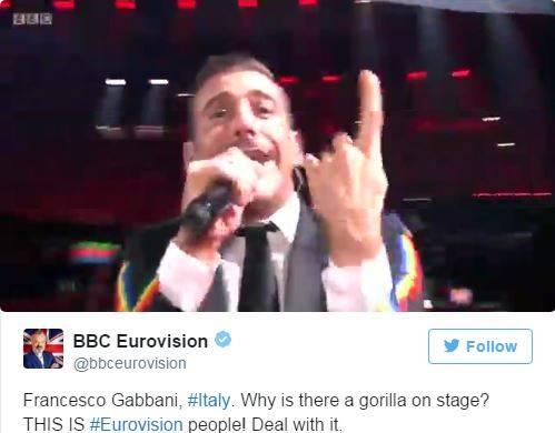 Bbc, altra gaffe all'Eurovision: "Gorilla sul palco...?"