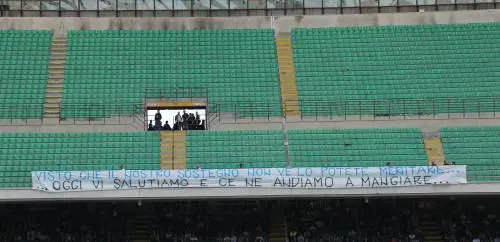 Inter ridotta a una polveriera Alla deriva per la resa dei conti