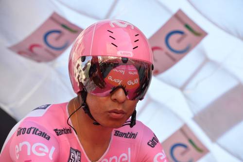 Dumoulin crono rosa strapazza Quintana. Ma Nibali si riscatta