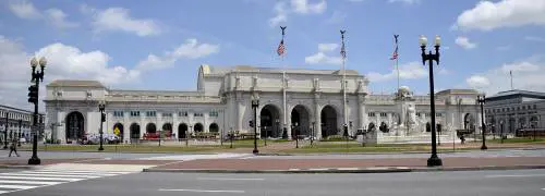 Usa, porno alla stazione della metro: ennesimo attacco hacker?