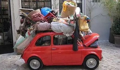 Dalla banca alla bancarella. Chi ricomincia da zero