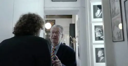 Le Iene, insulti e strattoni da onorevoli baby pensionati
