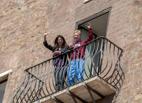 L'accusa del dem Anzaldi: "Ecco perché la Raggi ha preso in giro Bebe Vio"