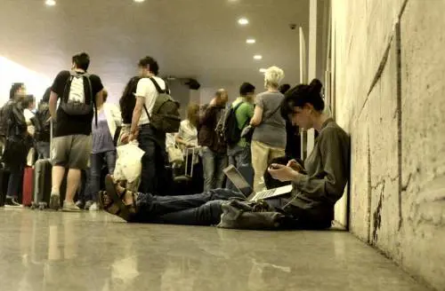 Caos alla stazione Termini: treni fermi per un guasto. Poi situazione risolta