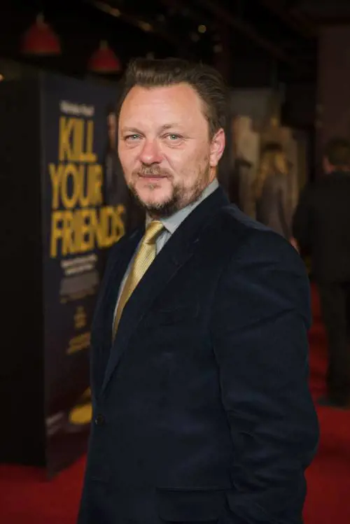 "Che noia i romanzi realisti e troppo corretti. Voglio scrivere di talent e Michael Jackson"