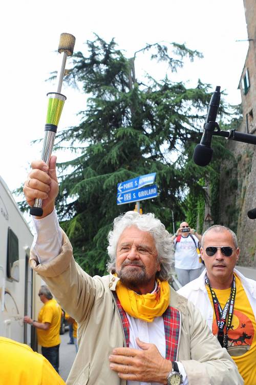 Legge elettorale, Grillo: "Consultazione online"