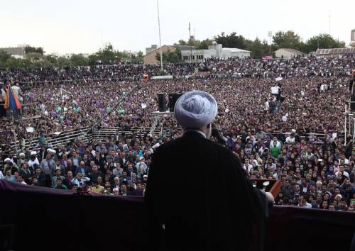 Rouhani, il presidente moderato che apre all'Occidente