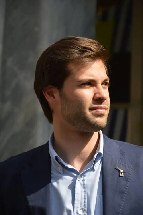 "Senza muri? A volte sono utili. Raccolgo le firme per Sammartini"