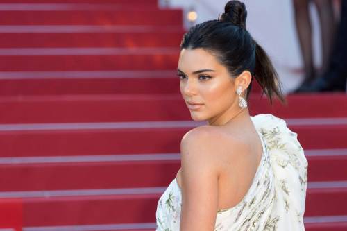 Sulla Coisette il velo di Kendall Jenner