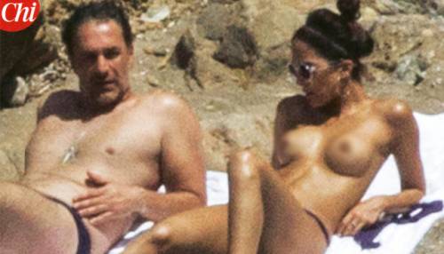 Rocio Morales in topless a Formentera